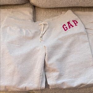 GAP oatmeal Sweatpants with pink Logo size women’s L